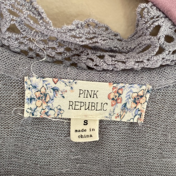 Soft grey short sleeve cardigan. - Picture 2 of 5